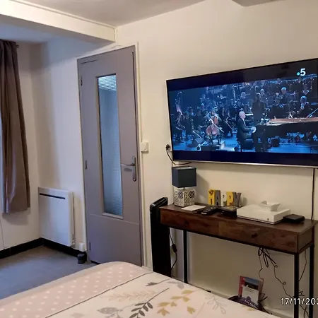 Entre Et Canal, Calme Et !gare A 700 M Apartamento *