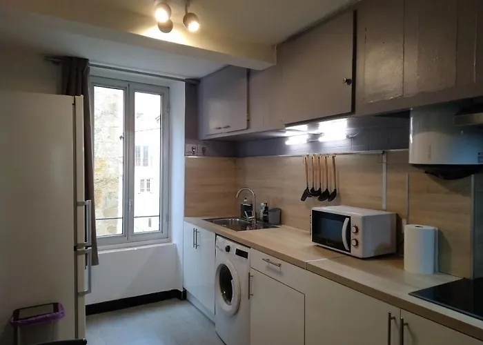 Entre Et Canal, Calme Et !gare A 700 M Apartment